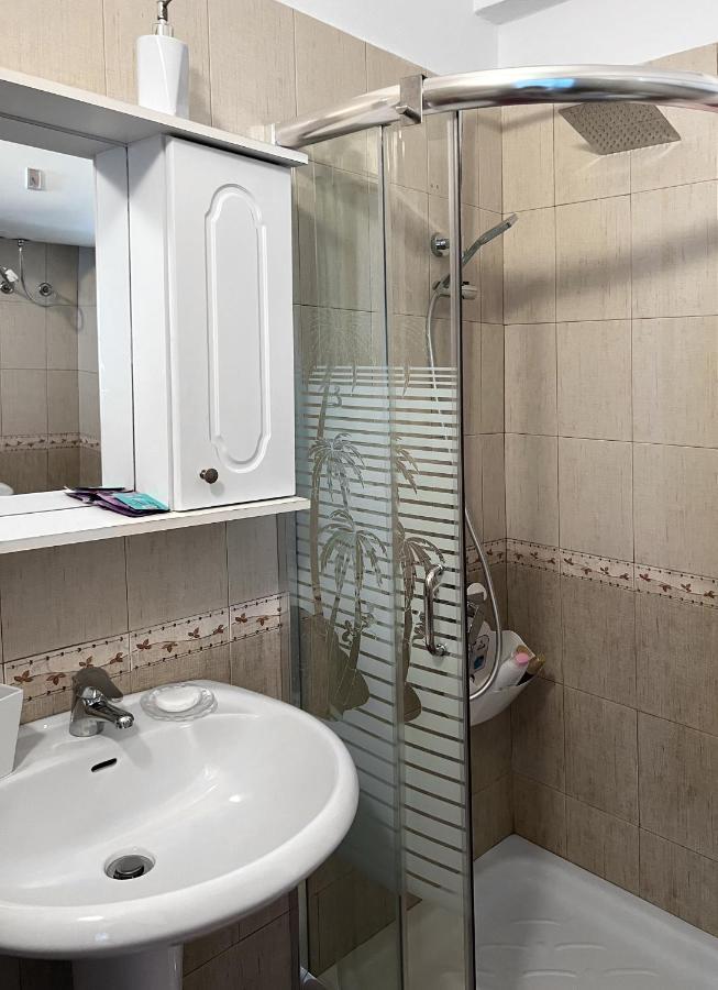 Casa Con Vista Mare Apartment Vlore Exterior photo